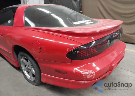 2002 Pontiac Firebird z USA, uszkodzony, nr VIN 2G2FS22K422108352